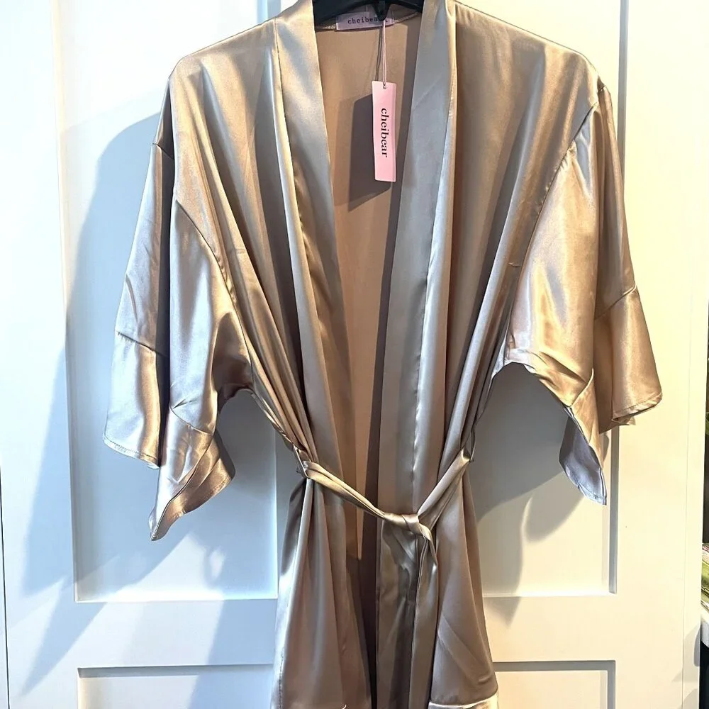 NEW Cheibear Satin Robe - Picture 1 of 4